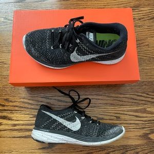 Nike Flyknit Lunar3 black size 7